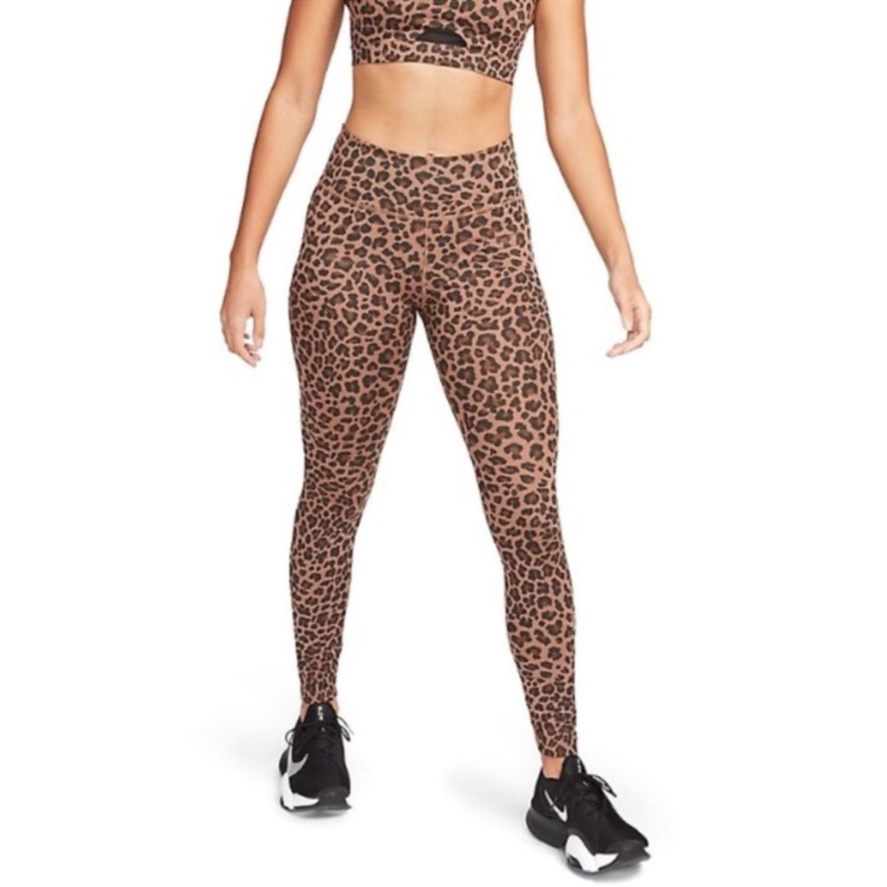 Nike Dri-FIT One Women's Mid-Rise Printed Leggings Leopard XS‎ NWT